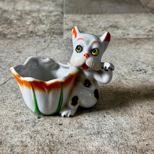 Vintage Japan Puppy Dog Planter Vase with Flower – Please Read Condition