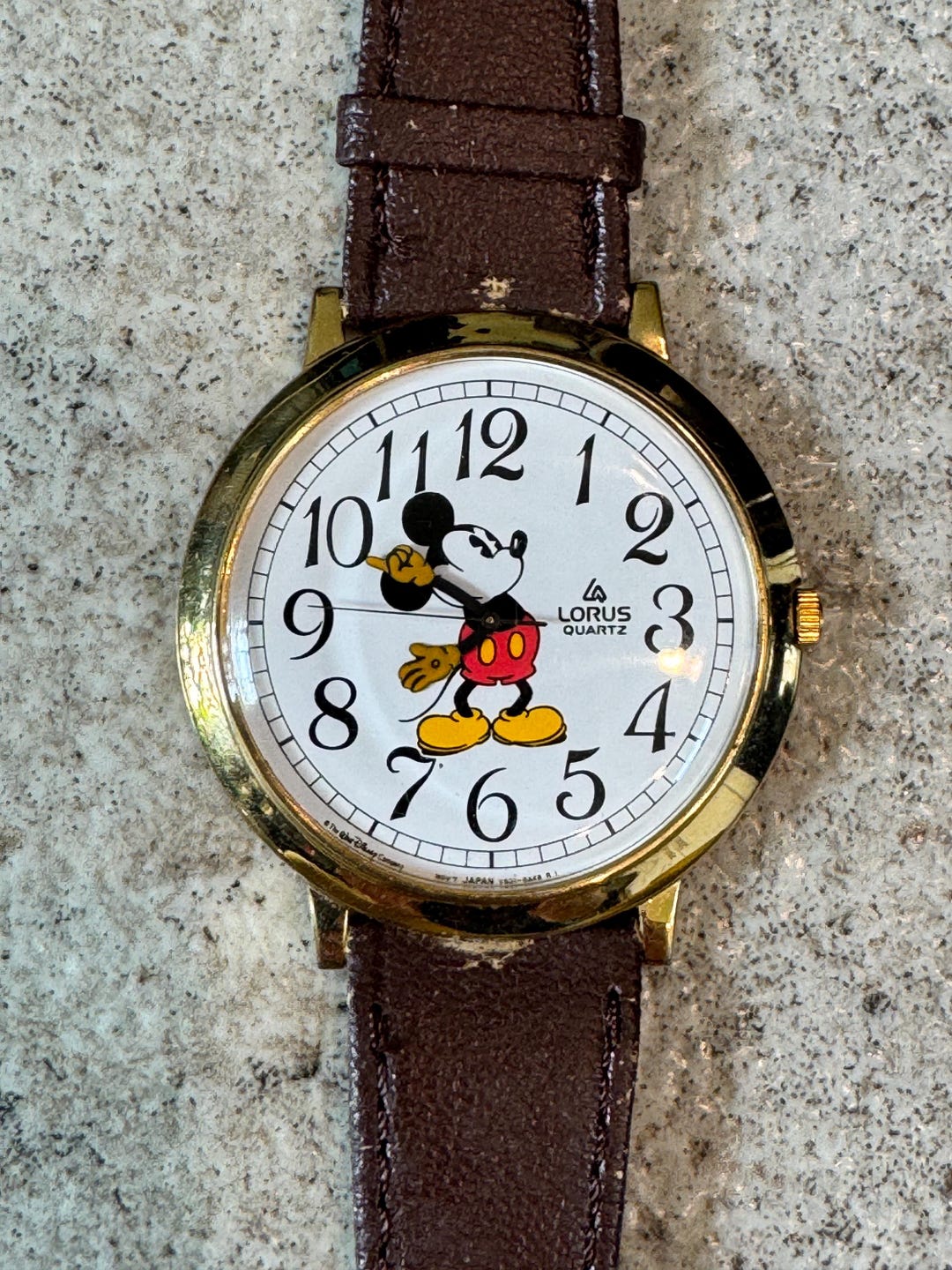 Vintage Lorus Quartz Mickey Mouse Watch – Brown Leather Band