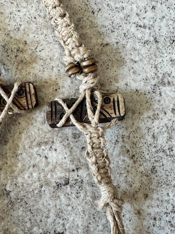 Handmade Macrame Stone Necklace with Red and Gree… - image 5