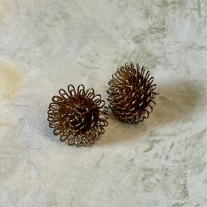 Vintage Silver and Gold Toned Dandelion Flower Type Earrings, Vintage Silver Earrings, Vintage Dahlia Earrings, Vintage Sunburst Earrings