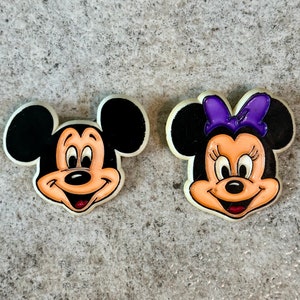 Vintage Walt Disney’s Mickey & Minnie Mouse Pinback Button, Minnie Mouse Pinback, Mickey Mouse Button, Minnie Mouse Pin, Vintage Disney Pin