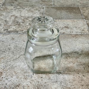 Vintage Clear Glass Jar with Starburst Lid – Apothecary Style Canister