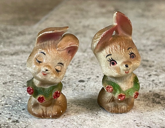 Vintage Plastic Miniature Bunny Rabbit Figurines Old Bunny