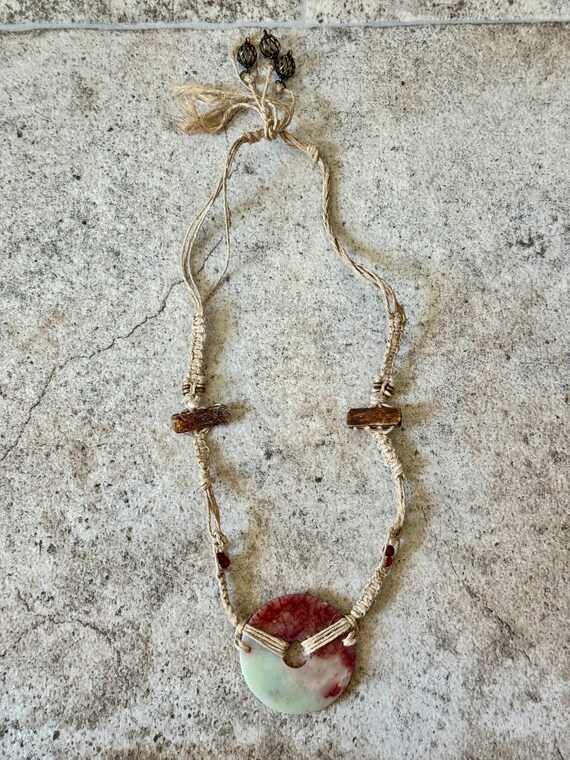 Handmade Macrame Stone Necklace with Red and Gree… - image 3