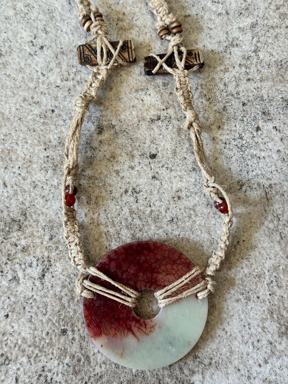 Handmade Macrame Stone Necklace with Red and Gree… - image 1