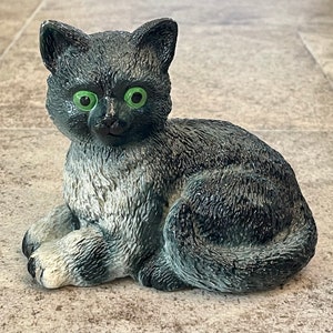 Vintage 1987 World Importing Company Plastic Cat Coin Bank, Vintage Cat Coin Bank, 1980&#39;s Cat Bank, 1980&#39;s Coin Bank, 1980&#39;s Piggy Bank