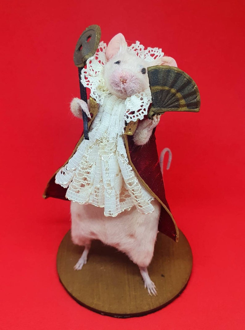 Masquerade Taxidermy mouse venetian mask, fan, Venice, oddities, curio, curiosities, Labyrinth, gothic, goth image 3