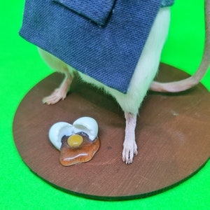 Chef Cook Taxidermy Mouse baker, breakfast, oddities, curio, curiosities image 3