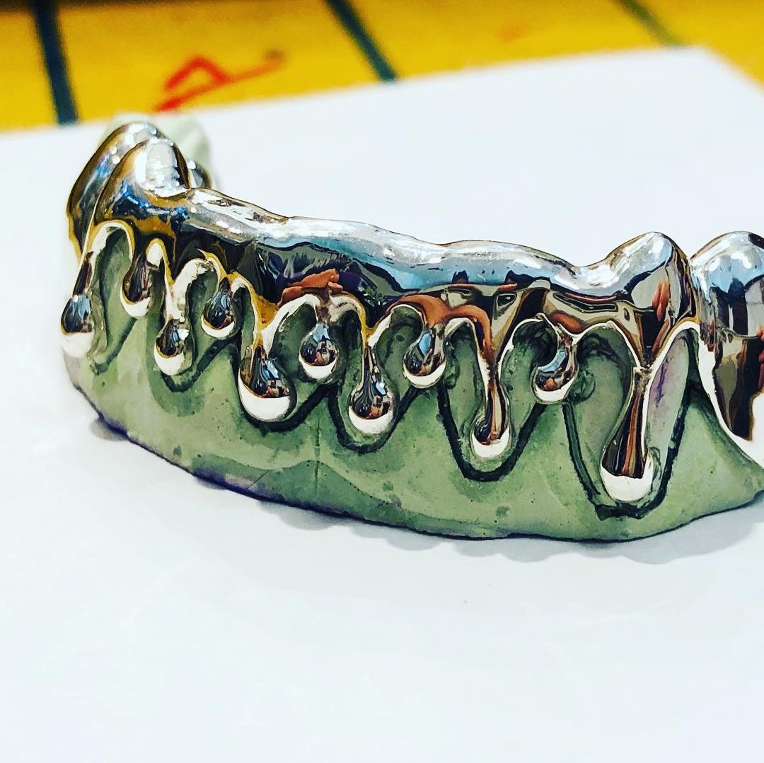 Bling Cartel Silver Tone Drip Bottom Teeth Grillz