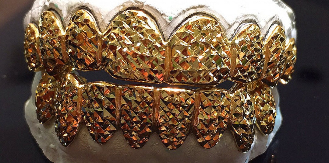 10K Solid Yellow White Rose Gold Custom Fit Princess Diamond Cut Grill Gold Teeth GRILLZ. Etsy Canada