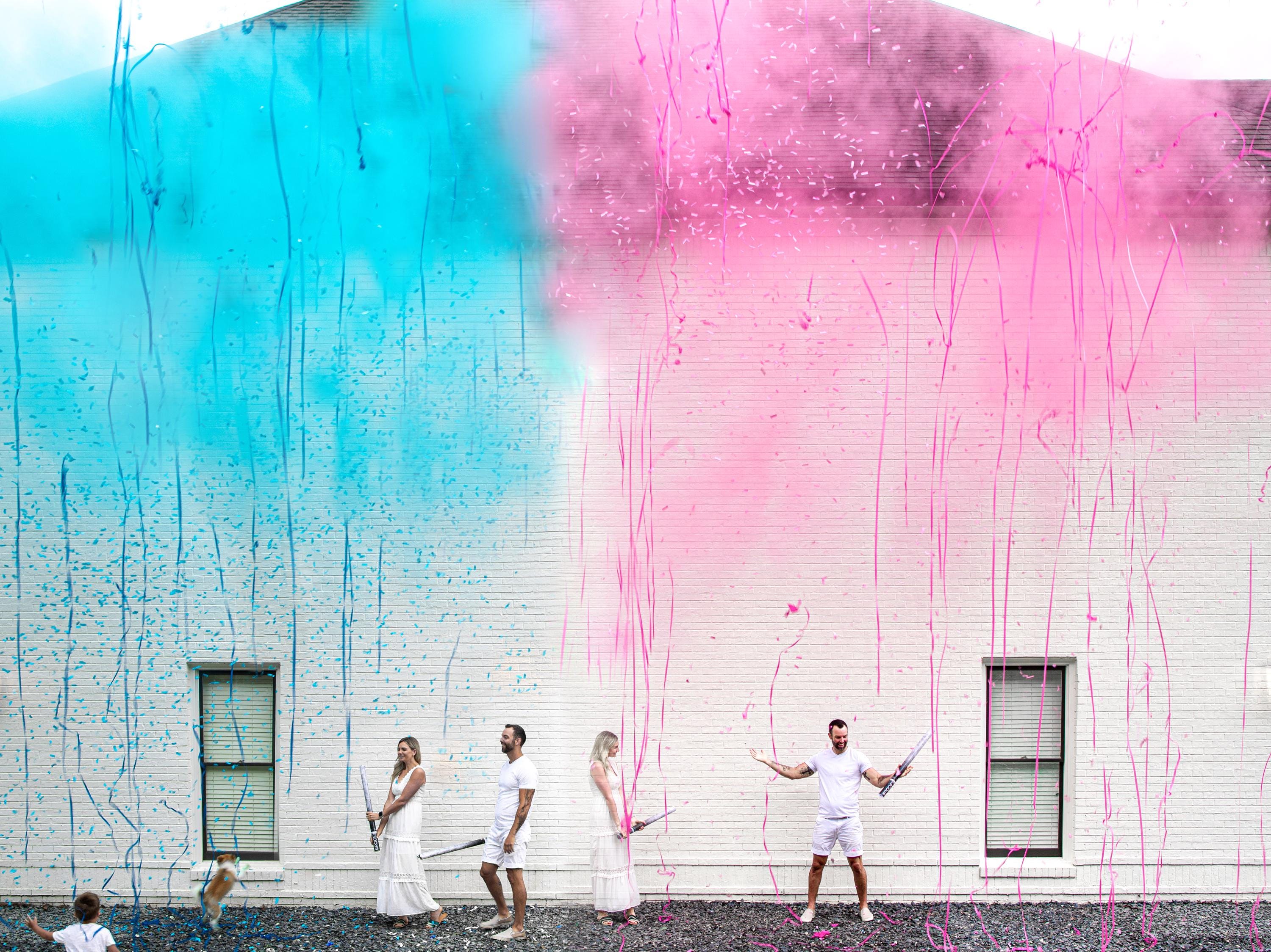 32" Electric Gender Reveal Popper – Assorted Pink & Blue Colors, Unique Confetti-Powder-Streamer Mix for Stunning Gender Reveal Ideas