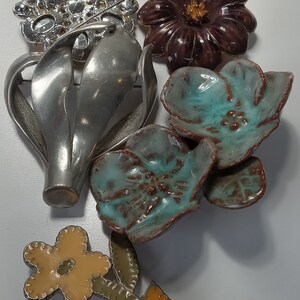 vintage brooches