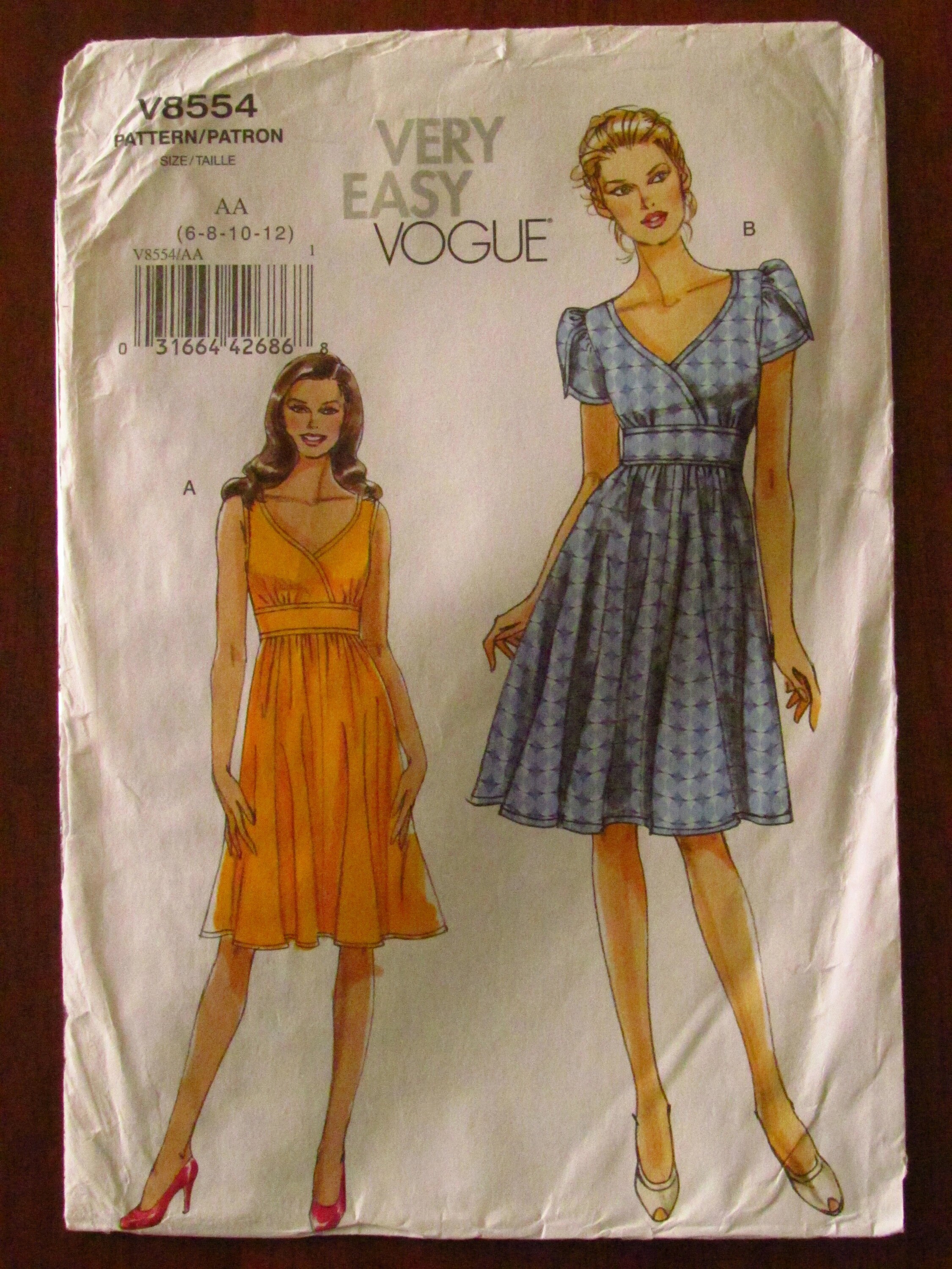 VOGUE DRESSMAKING PATTERN 8554 Ladies Dress Fitted Bodice Etsy