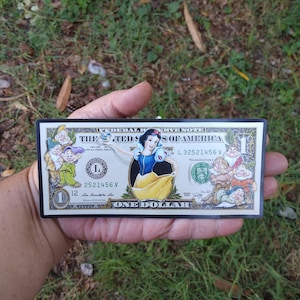 Snow White Magnet