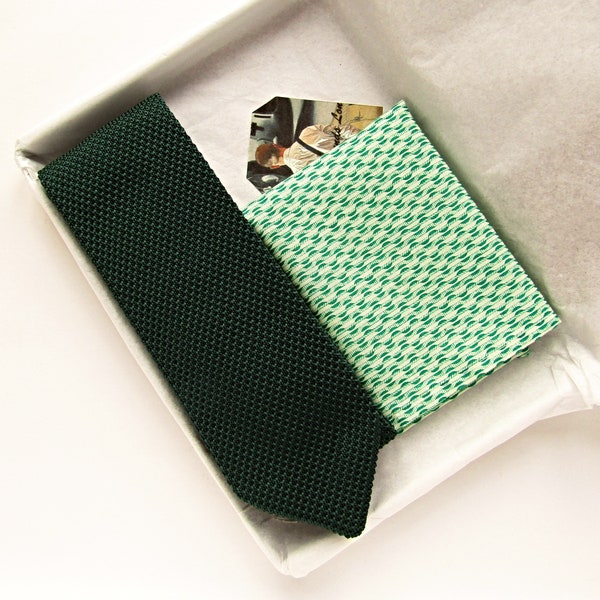 Green knitted tie, Green Pocket square, wedding tie, Green knit tie, necktie, grooms tie, Men's pocket square