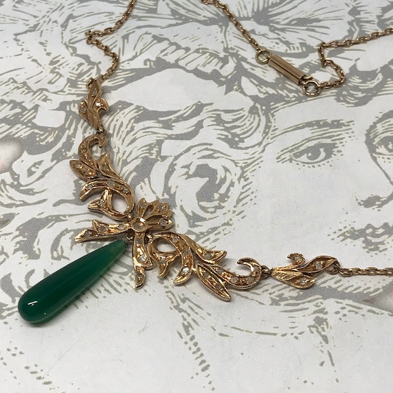 Antique Victorian Diamond Chrysoprase Necklace in 10K gold