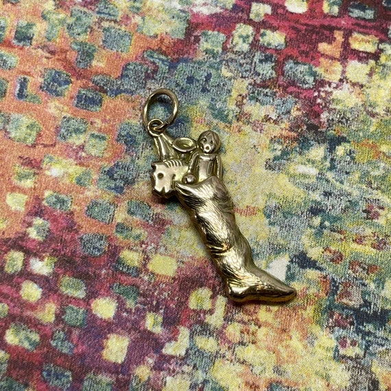 Rare Victorian 9ct Christmas Stocking Charm Pendant