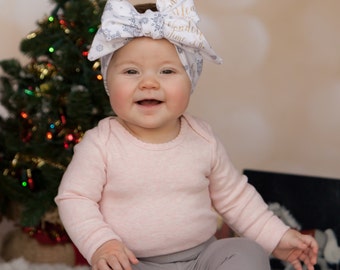 Christmas baby turban headband - White and Gold turban headwrap - Christmas Baby Turban bow - Girls Christmas headwrap