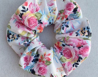 small flower scrunchie, floral scrunchie