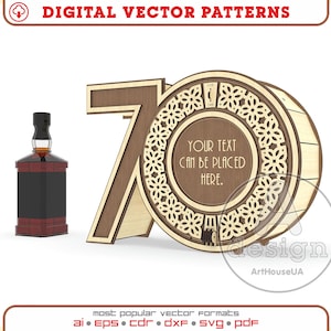 以下が含まれることがあります： 「YOUR TEXT CAN BE PLACED HERE」のテキストが入った、装飾的な円形要素を持つ木製の70字型のデザイン。左側にはウイスキーのボトルがあります。画像には「DIGITAL VECTOR PATTERNS」のテキストも含まれています。