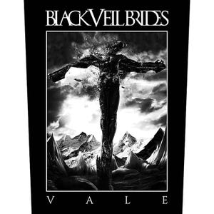 Könnte beinhalten: Schwarz-weiß Grafik mit dem Bandnamen "BLACK VEIL BRIDES" oben. Darunter eine stilisierte Figur mit ausgestreckten Armen vor einer Berglandschaft und einem bewölkten Himmel. Das Wort "VALE" ist unten aufgedruckt.