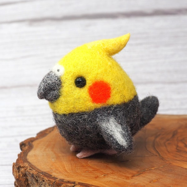 COCKATIEL kawaii room decor custom plushie, needle felted animal, plush bird soft sculpture