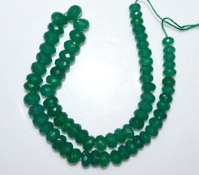 Natural Green Onyx Faceted Rondelle Beads 14 Inch Strand Green Onyx Faceted Rondelle Beads MC843 7-10 mm