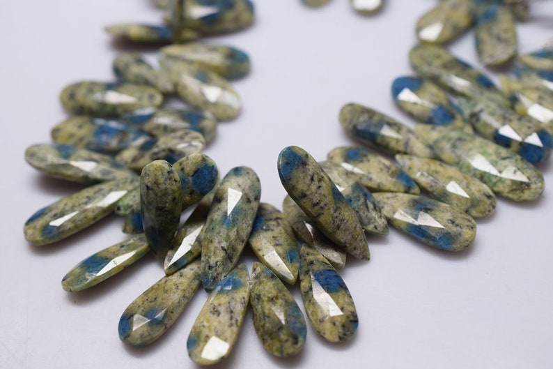 K2 Jasper Faceted Briolettes K2 JASPER Faceted Elongated Pears K2 jasper Long pear 9x22 to 10x32 mm BL3939