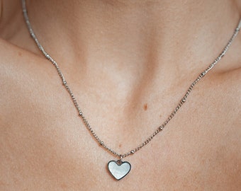 Heart Pendant Necklace in Silver | Delicate Shell Heart Necklace Stainless Steel Jewellery Women