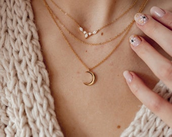 Half Moon Necklace Gold Colour | Delicate Crescent Moon Pendant Necklace Minimalist Design