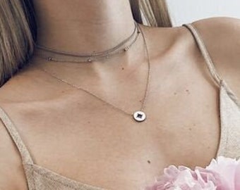 Ensemble ras de cou délicat de couleur argentée | 2 colliers délicats minimalistes, bijoux en acier inoxydable pour femme