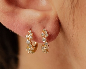 Boucles d'oreilles Huggie avec pierres précieuses, or, argent sterling | Petites créoles en argent 925 avec zircone plaquée or 18 carats | Boucles d'oreilles en or rose