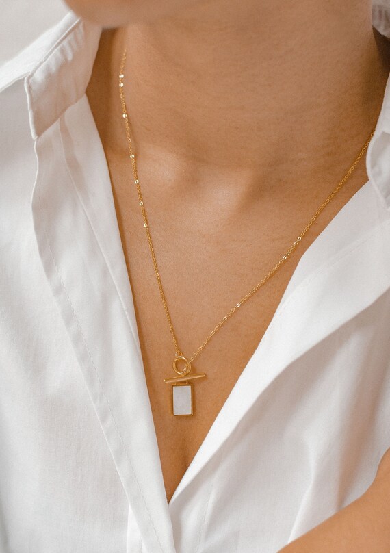 T-bar Necklace With Rectangle Pendant 