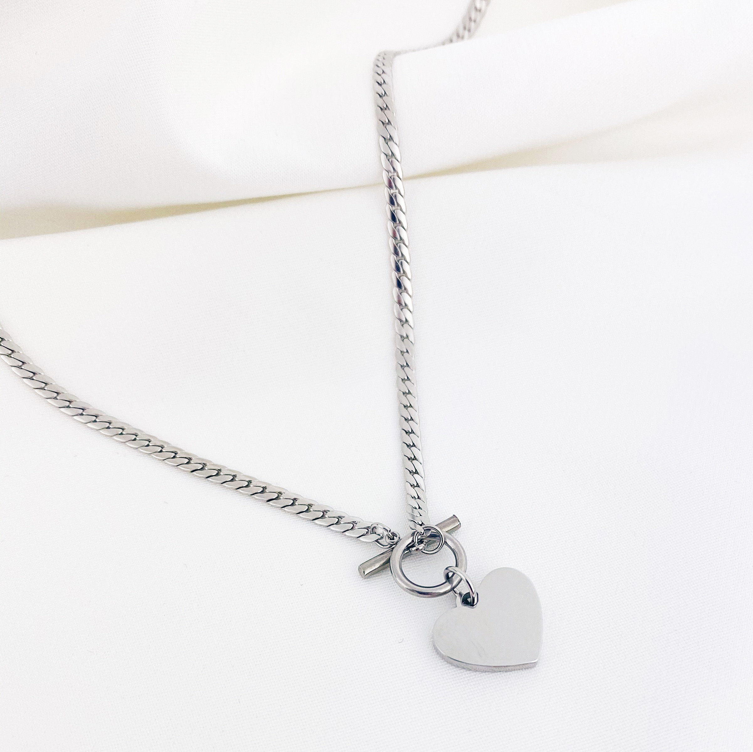 Heart Charm T Bar Necklace in Silver Colour Delicate Toggle Clasp Chain Necklace with Heart Stainless Steel