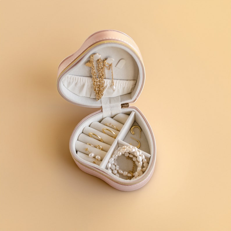 Travel Jewelry Case Jewelry Organizer Travel Jewelry Box Pink Heart Jewelry Box for Earrings, Necklaces, Rings image 1