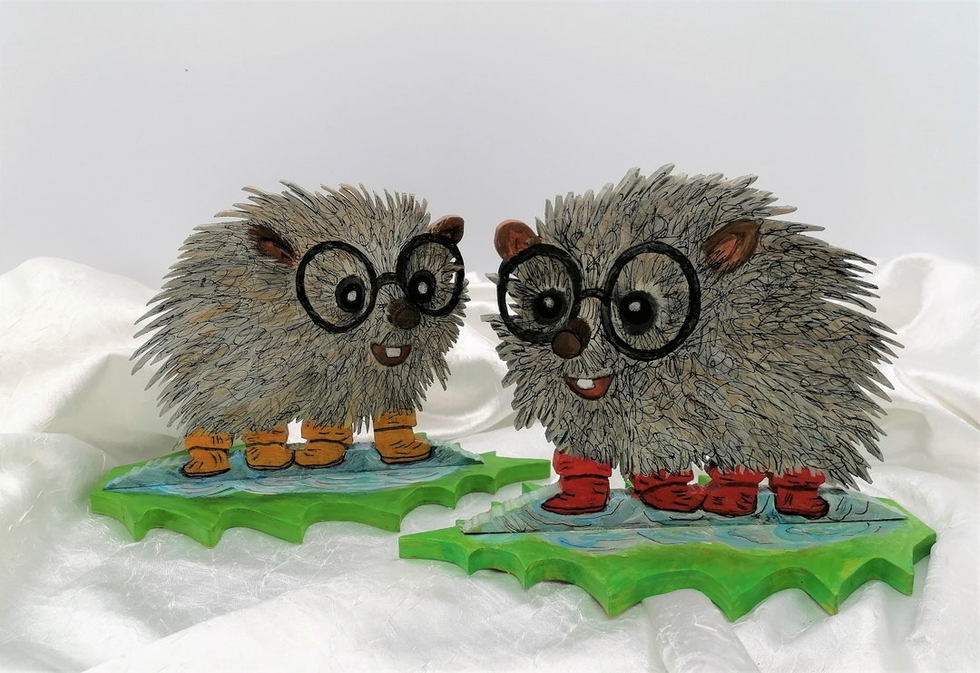 Décoration en bois deux hérissons sous la pluie H 15 cm L 22 cm