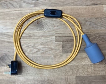 Plug in cable snake lamp