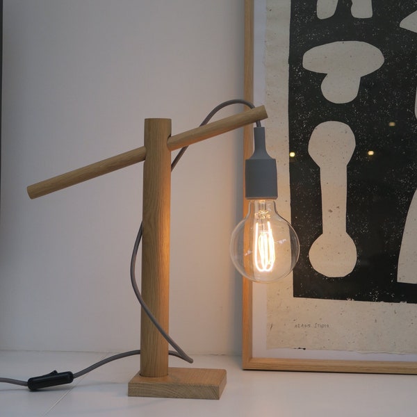 Lámpara de escritorio con pasador de madera de roble / Lámpara de mesa / Accesorio E27