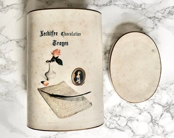 Pretty old cardboard advertising box from the Lechiffre chocolate factory in Troyes (France) - Romantic decoration