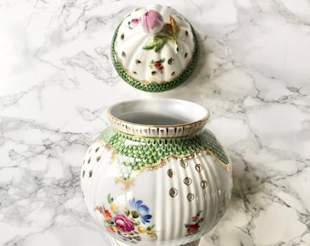 Antique Saxe porcelain potpourri decorated with green reserves, gold and flowers