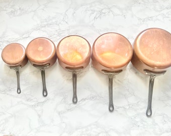 Set consisting of 5 French copper nesting pans - Tinned interior stamped traditional Faucognet