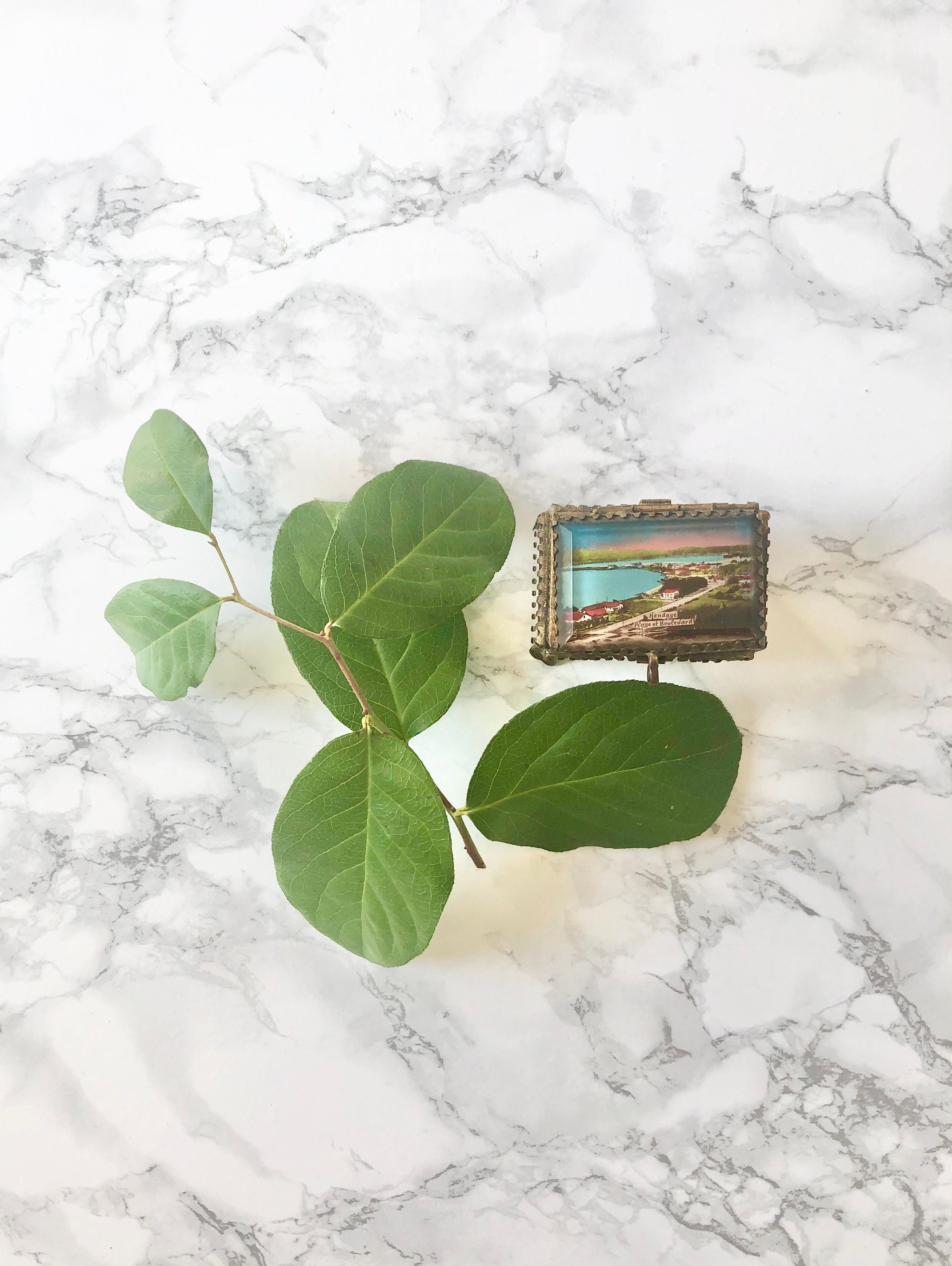 Coffret à Bijoux Rectangulaire Ancien Orné d'un Paysage d'hendaye