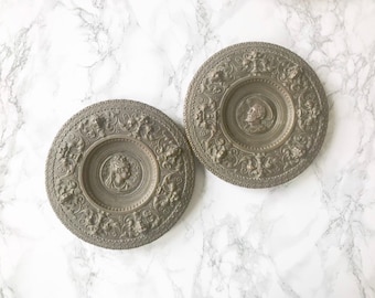 Pair of antique french bronze trays decorated with portraits of King François 1st and Queen Claude of France