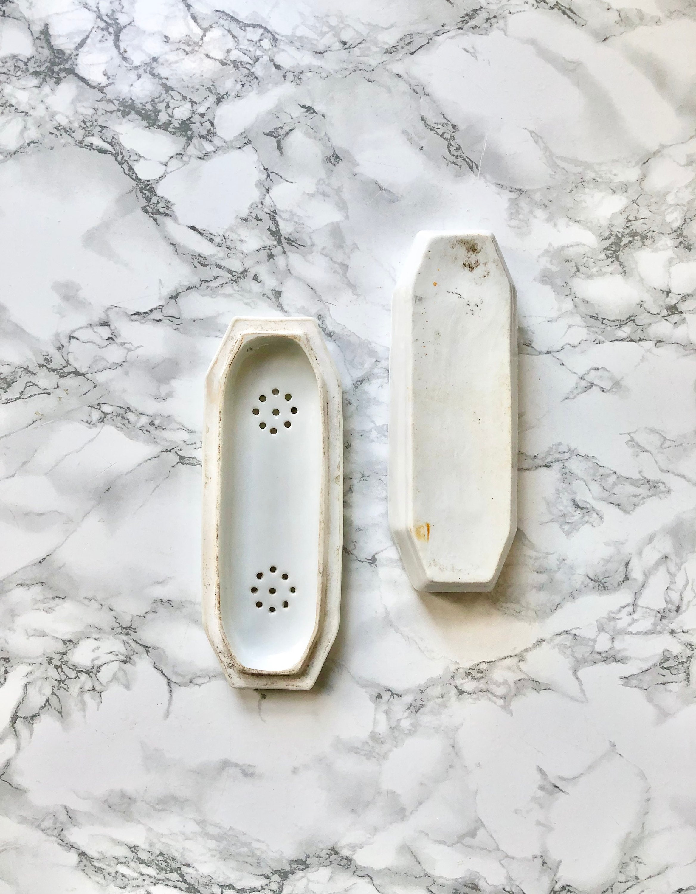 白磁の古いフランスの櫛または歯ブラシホルダー - Etsy 日本