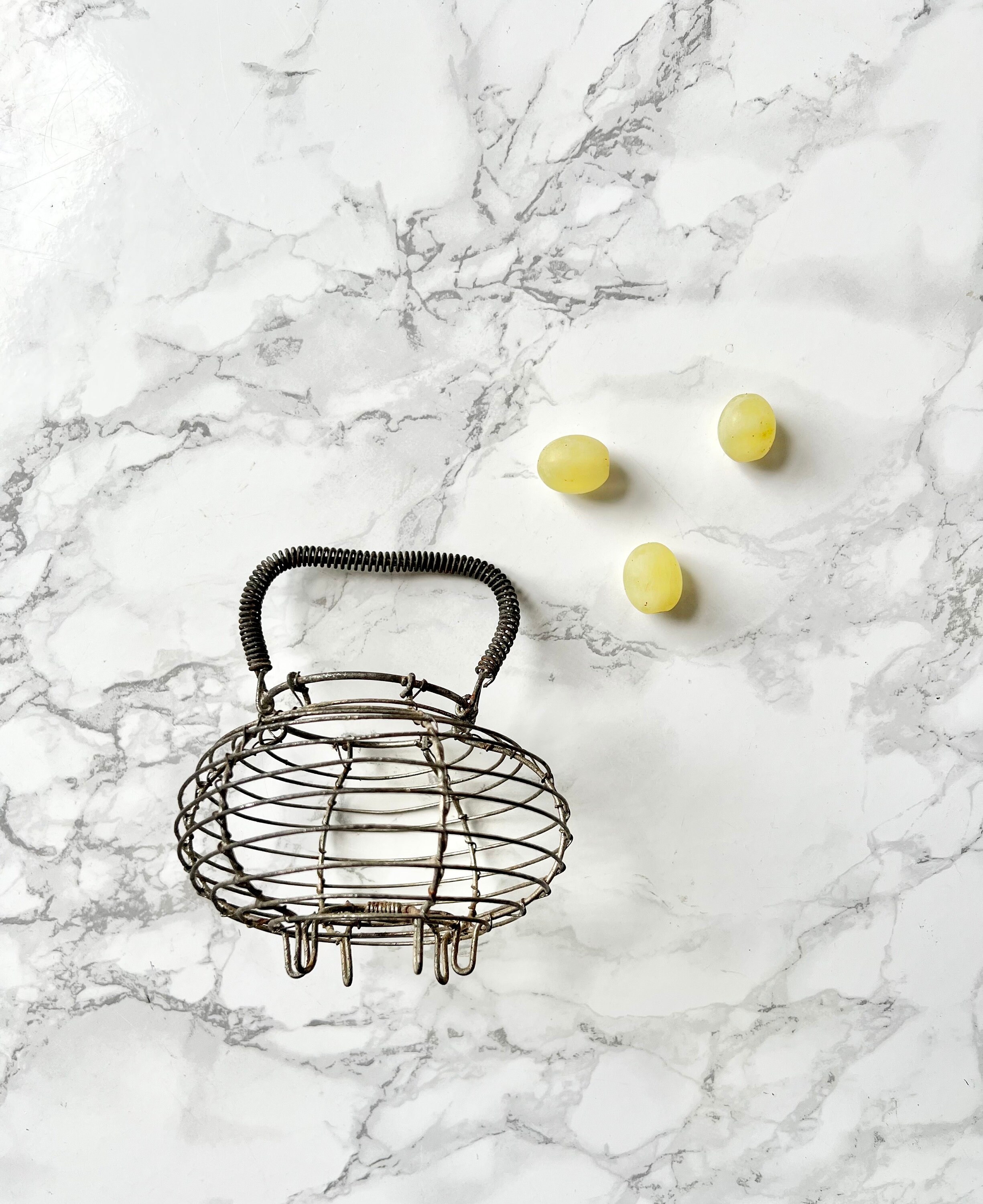 Antique French doll egg salad basket antique 1900 child toy wire basket rustic decoration miniature egg basket French farm decor vintage