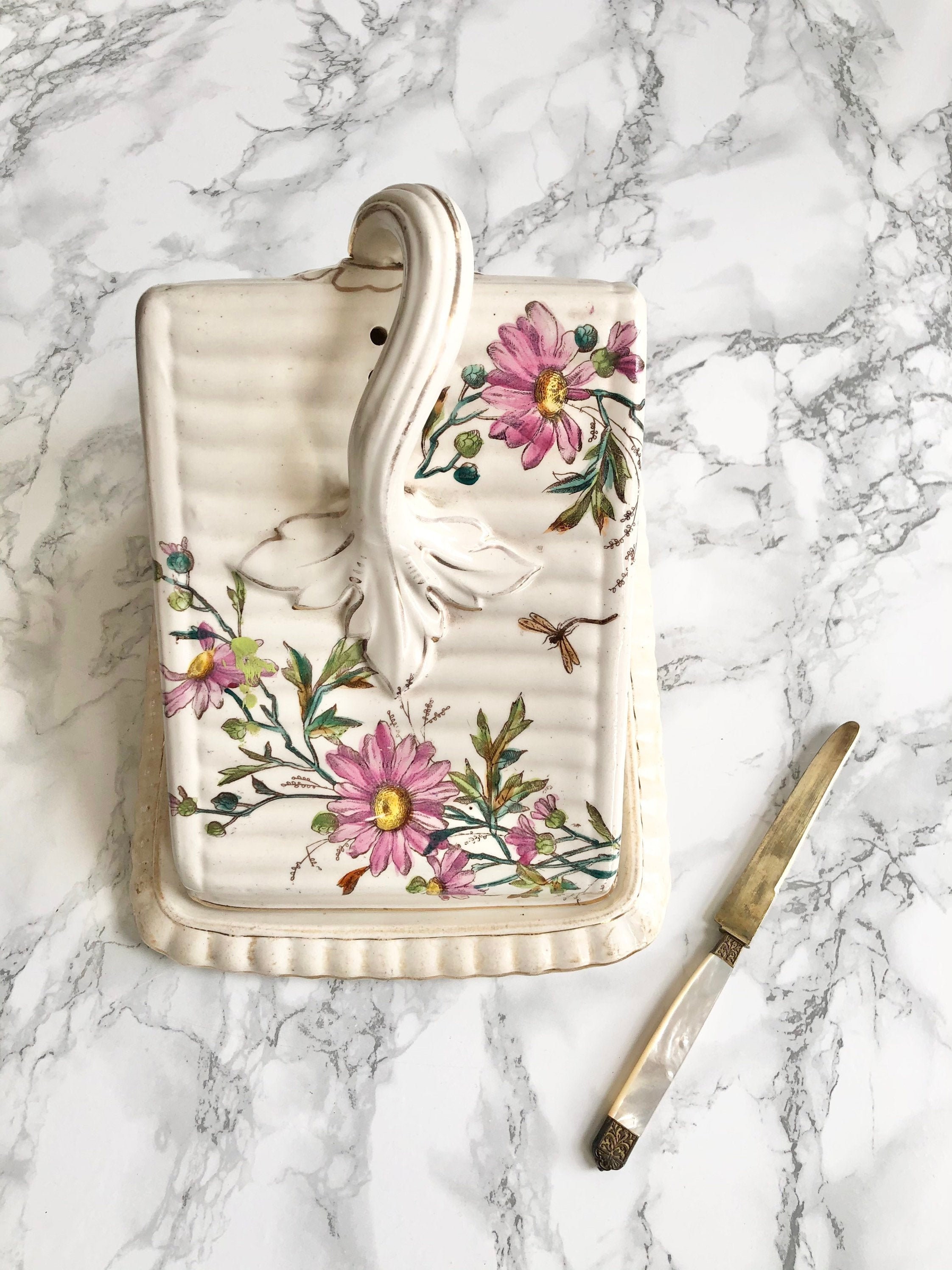 Ridgway - Ancienne Très Grande Cloche à Fromage Anglais en Porcelaine Polychrome et Dorée Décor Pein