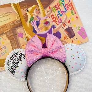 Orejas de Mickey de cumpleaños, orejas de Disney, viaje de cumpleaños a Disney, orejas de Mickey de feliz cumpleaños, orejas de cumpleañera, orejas de cumpleaños, lazo rosa