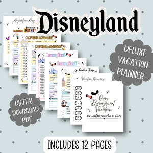 Könnte beinhalten: Ein digitaler PDF-Download eines Disneyland Deluxe Vacation Planner. Der Planer enthält 12 Seiten mit Reiserouten-Vorlagen und Parkinformationen. Das Cover zeigt das Disneyland-Logo und den Text "Our Disneyland Vacation".