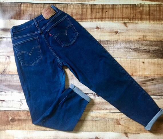 vintage high waisted levi jeans
