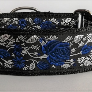 Blue Roses Martingale Dog Collar, Silver Metallic Thread